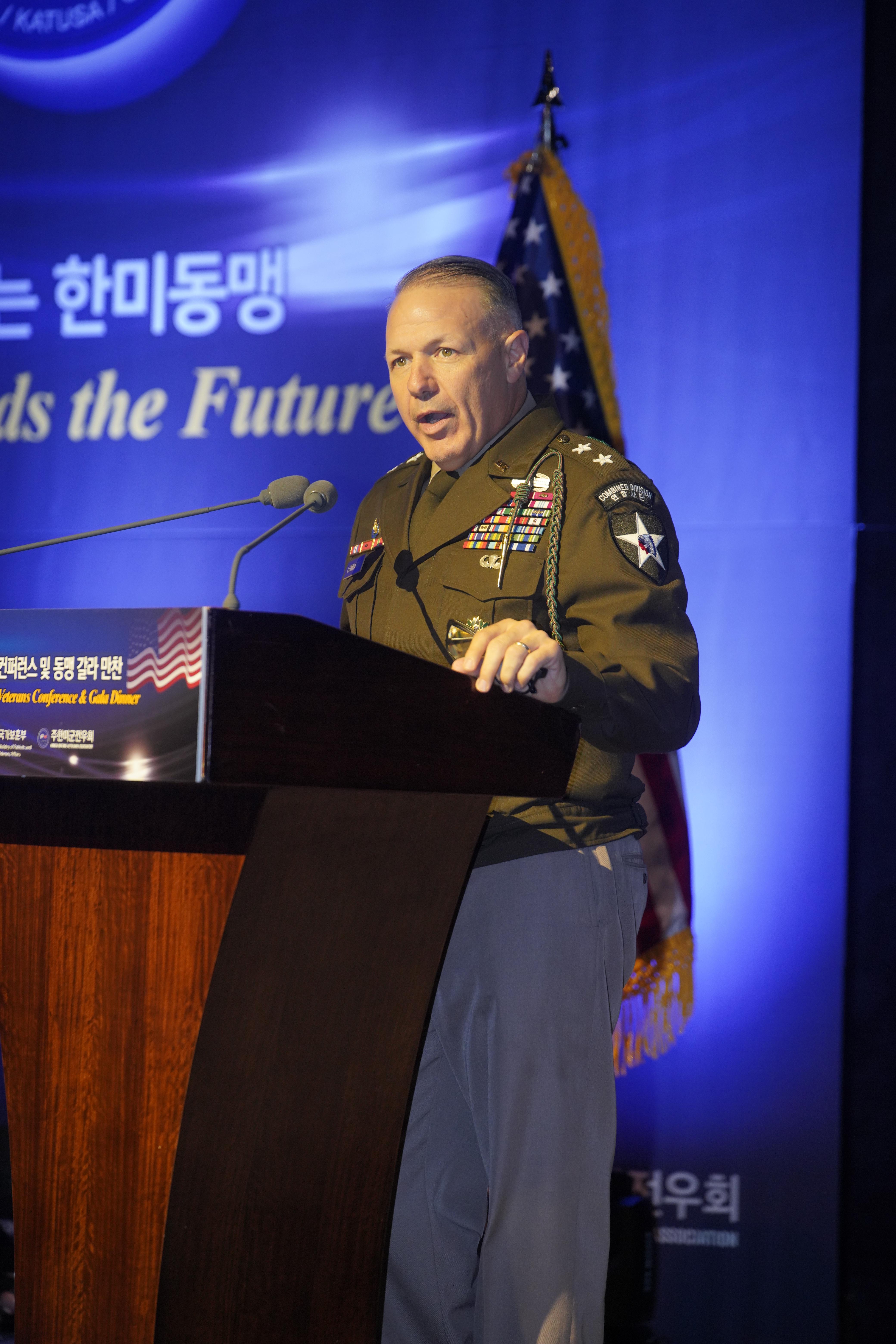 룸바르도 대독.JPG